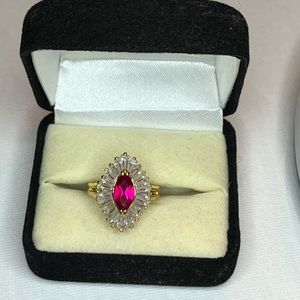 Goldtone white baguette and ruby center ring size 6